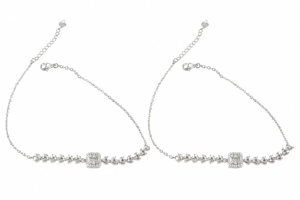 Elegant Leaf Motif Silver Anklet