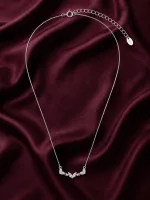 Heart & Leaf Crystal Necklace