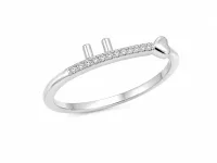 Celestia Heartline Silver Ring