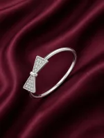 Celeste Bow Spark Ring
