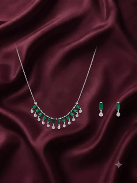 Royal Emerald Necklace