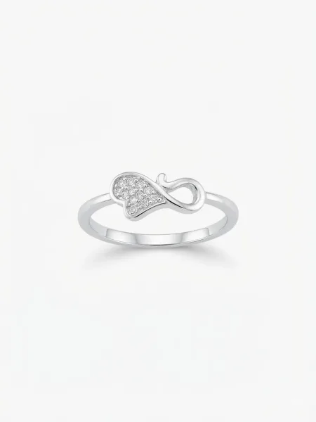 Amoura Ring