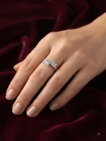 Aurevia Curve Ring