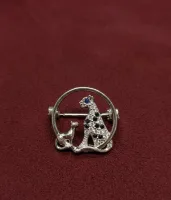 Silver Leopard & Cub Circular Lapel Pin / Brooch