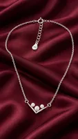 Silver Pearl V pandent chain