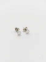 Minimalist Silver Flat-Disc Stud Earrings