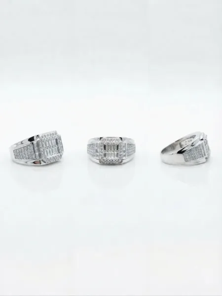 Regal Geometric Luxe Ring