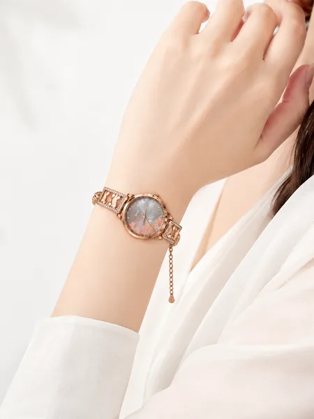 Rose Gold Floral Elegance Watch