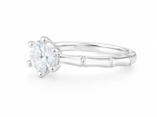 Elegant Round Stone Silver Ring