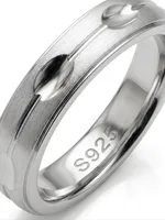 The Silver Dew Ring