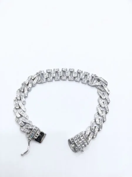 The Royal Curb Bracelet