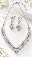 Lustrous Leaf Cascade Necklace Set