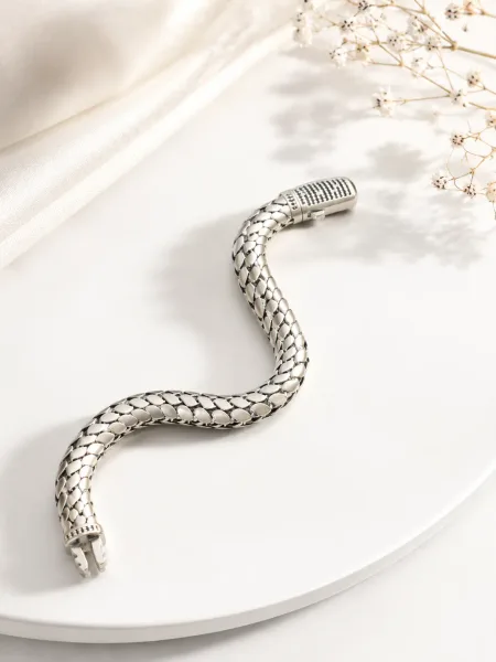 Silver Mesh Luxe Men’s Bracelet