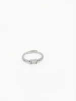 Lumière Baguette Ring