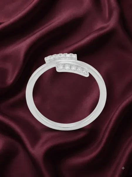 Aurevia Curve Ring
