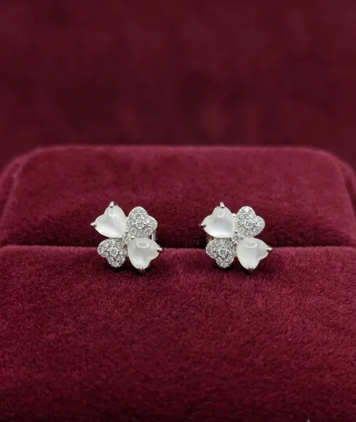 Four-Leaf Clover Mother-of-Pearl & Diamond Stud Earrings