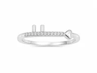Celestia Heartline Silver Ring