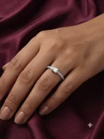 Lumière Baguette Ring