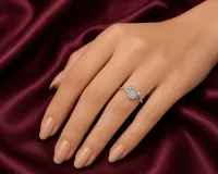 Luna Trio Solitaire Ring