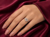 Heart Design Ring
