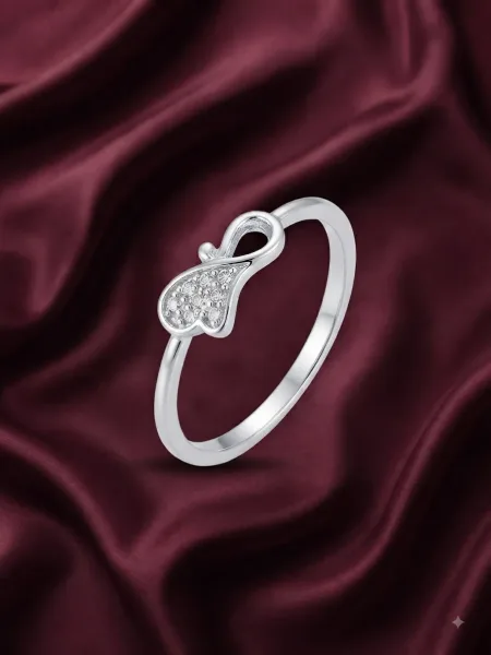 Amoura Ring