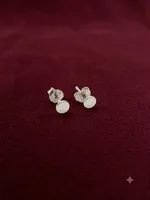 Minimalist Silver Flat-Disc Stud Earrings