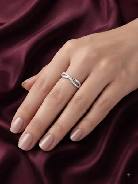 Lunessa Infinity Curve Ring