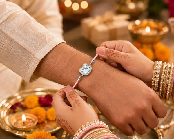 Swan Elegance Silver Rakhi