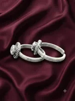 Elegant Round Halo Solitaire  Toe Ring