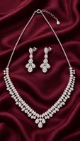 Lustrous Leaf Cascade Necklace Set