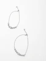 floral cluster and oval