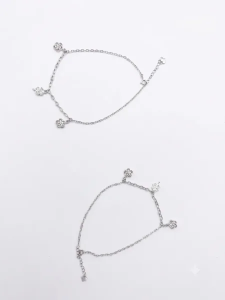 The Sparkle Flower Silver Anklet Set