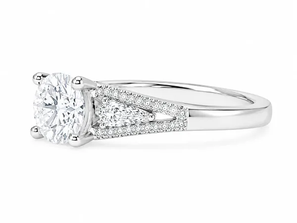 Luxury Round Stone Silver Ring