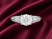 Luxury Round Stone Silver Ring