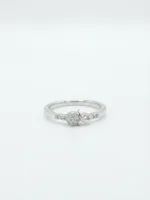Eterna Knot Pavé Ring