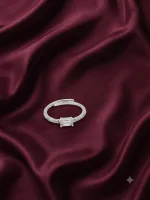 Lumière Baguette Ring