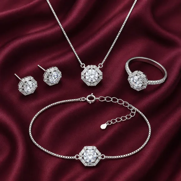 Elegant Crystal Royale Jewellery Set