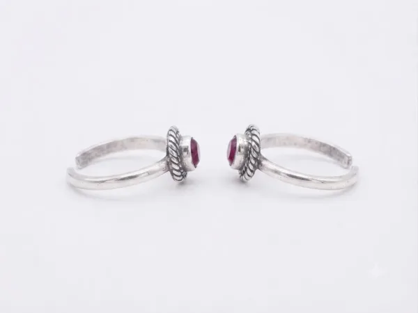 Veloura Ruby Halo Toe Ring