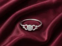 Delicate Floral-Inspired Ring